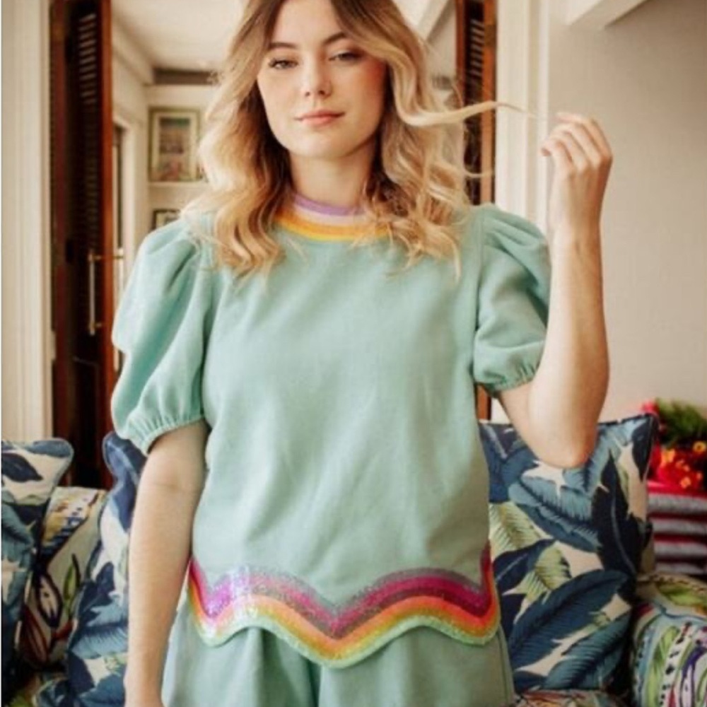 Queen of Sparkles Wavy Rainbow Puff Short Sleeve Sweatshirt in Teal